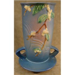 Snowberry blue vase, #1V1-8", 1946, mint