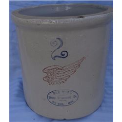 Red Wing 2 gal crock, 4" wing, 2 chips on bottom