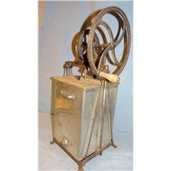 Dazey 1 gal butter churn