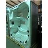 Image 2 : CAL SPAS AMERICAN SERIES HOT TUB WITH 85 HALO SS JETS (16 RAIN JETS) GATE VALVE, LED WATERFALL
