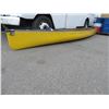 Image 2 : 17' YELLOW CLIPPER 2 MAN CANOE (MODEL TRIPPER) MADE IN B.C. COMPLETE WITH PADDLE