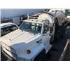 Image 1 : 1990 FORD F-800 TANKER TRUCK, WHITE, VIN # 1FDXK84A4LVA20717 1 DEC NO DETAILS, 140,799KM'S