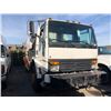 Image 2 : 1993 FORD 2WHDR, SWEEPER, WHITE, DIESEL, AUTOMATIC, VIN#1FDXH70PXPVA14221, 158,203 MILES, RD, 1