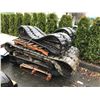 Image 2 : 5 PALLETS OF INDUSTRIAL RUBBER TRACKS
