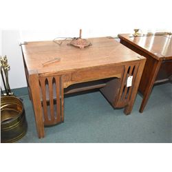 Vintage quarter cut oak single pedestal typist desk