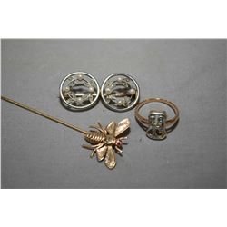 Selection of vintage jewellery including 14kt yellow gold bumble bee pin set with ruby eyes, yellow 