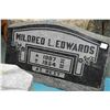 Image 1 : Engraved granite headstone, 13" in height and 20" in length, perfect for authentic halloween decor