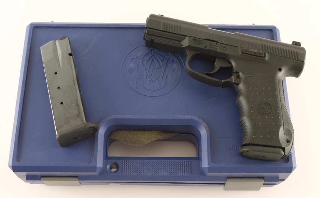 Sw990l Smith & Wesson SW990L .45 ACP SN: SAH6252