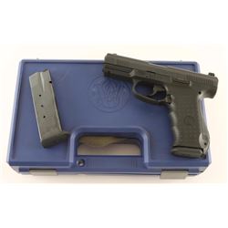 Smith & Wesson SW990L .45 ACP SN: SAH6252