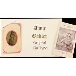 Lot of 2 Annie Oakley Items