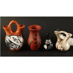 Lot of 4 Miniature Native American Pots