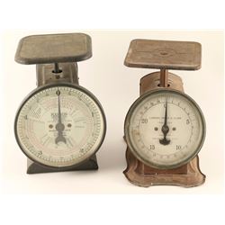 Lot of 2 Scales