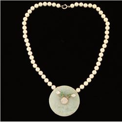 Pearl Necklace with Jade Pendant