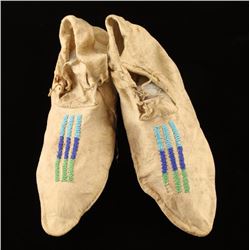 Vintage Pair of Native American Indian Moccasins