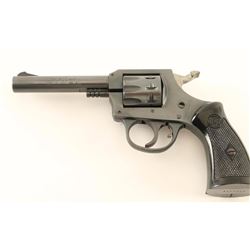 H&R 900 .22 S/L/LR SN: AB22856