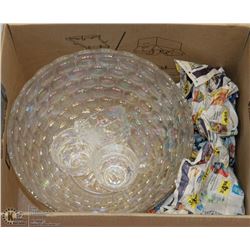 IRIDESCENT GLASS PUNCH BOWL W/ 8 GLASSES.