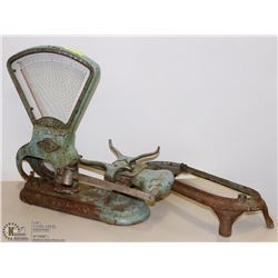 ANTIQUE GENERAL STORE WEIGH SCALE