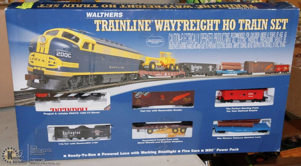 TRAIN LINE WAY FREIGHT HO TRAIN SET
