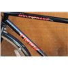 Image 2 : BLACK TREK MOUNTAIN BIKE