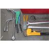 Image 2 : BLACK AND RED TOOLBOX WITH CONTENTS