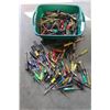Image 1 : TOTE OF SCREW DRIVERS
