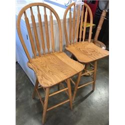 TWO OAK SWIVEL BARSTOOLS