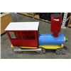 Image 1 : FOLK ART TRAIN ENGINE