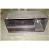 Image 1 : PINE ENTERTAINMENT STAND