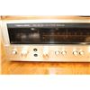 Image 2 : REALISTIC STA90 RECEIVER AND YAMAHA SPEAKERS