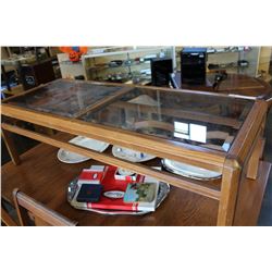 THREE PIECE OAK COFFEE TABLE SET