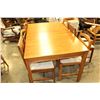 Image 3 : OAK DINING TABLE WITH LEAF AND SIX CHAIRS