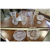 Image 1 : SHELF LOT OF CRYSTAL VASES AND BOWLS