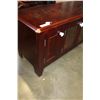 Image 3 : MAHOGANY FINISH MODERN GLASS DOOR ENTERTAINMENT STAND