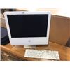 Image 1 : APPLE COMPUTER AND KEYBOARD