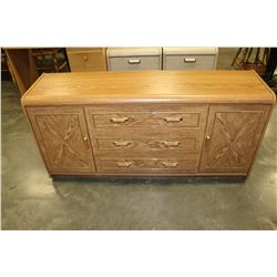 OAK DRESSER