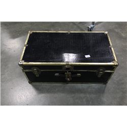 BLACKEND BRASS TRUNK