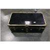 Image 1 : BLACKEND BRASS TRUNK