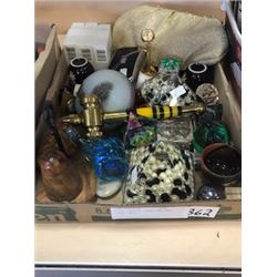 LOTOF VANITY ITEMS AND ART GLASS GAVEL