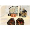 Image 1 : EASTERN LACQUER BOXES AND FIGURES