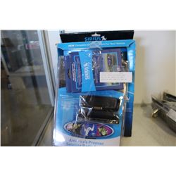 SIRIUS SATELLITE RADIO EASY ALL IN ONE SATELLITE RADIO SOLUTION AND HOME KIT AND FM DIRECT ADAPTER