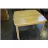 Image 2 : MAPLE DINING TABLE WITH JACK KNIFE LEAF AND FOUR CHAIRS