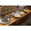 Image 1 : SHELF LOT OF VINTAGE CHINA AND CASSEROLES ETC
