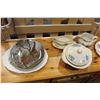 Image 2 : SHELF LOT OF VINTAGE CHINA AND CASSEROLES ETC