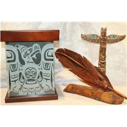 SMALL TOTEM POLE CARVED FEATHER AND ETCHED GLASS BOX