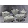 Image 2 : FIVE PIECES MILK GLASS