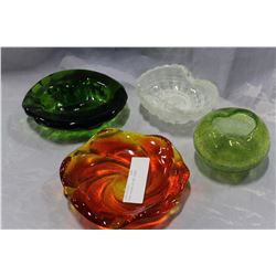 FOUR PIECES OF ART GLASS