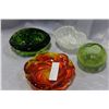 Image 1 : FOUR PIECES OF ART GLASS