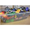 Image 2 : SMALL TOTE OF HOT WHEELS