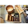 Image 1 : LOT OF WALL BOXES AND WOOD BOXES