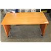 Image 2 : TEAK ROLLING DESK